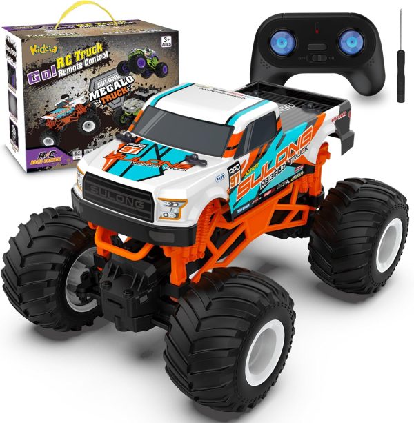 1:16 Scale RC Monster Truck - 2.4GHz All Terrain Car for Kids 4-12, 20 Km/h Off Road RC Truck, Christmas or Birthday Gift - Image 2