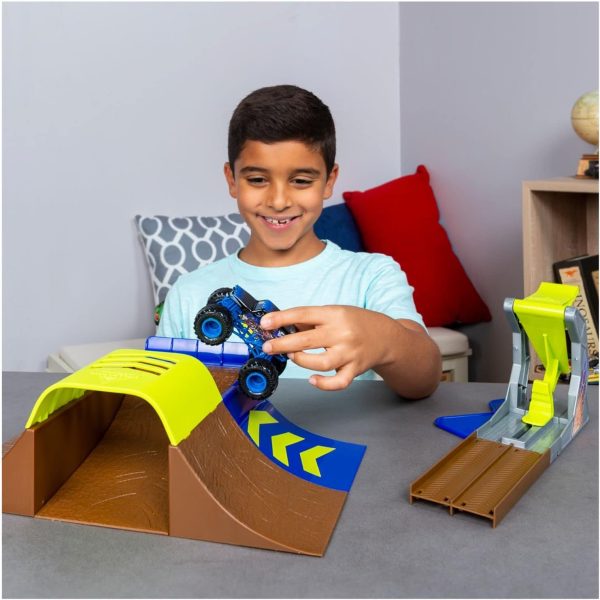 Monster Jam, Champ Ramp Freestyle Playset with Exclusive Son-uva Digger Monster Truck, 1:64 Scale Die-Cast, Kids Toys for Boys and Girls Ages 4-6 and Up - Image 3