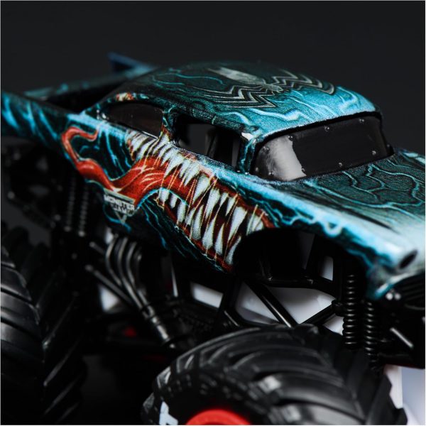 Monster Jam, Marvel Official Venom Vs. The Amazing Spider-Man Die-Cast Monster Trucks, 1:64 Scale, Kids Toys for Boys and Girls Ages 3 and up - Image 7