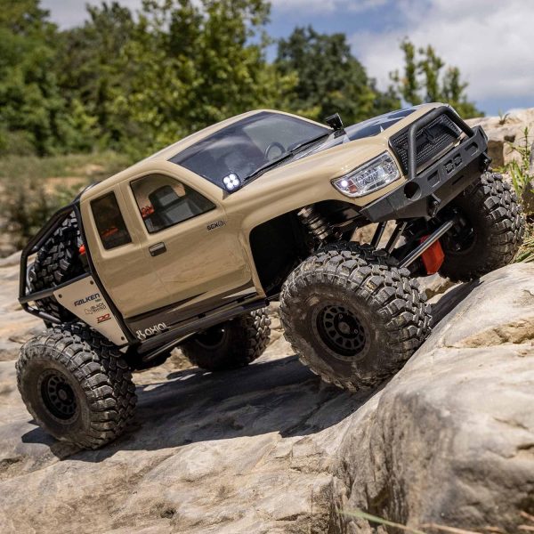 Axial RC Crawler 1/6 SCX6 Trail Honcho 4 Wheel Drive RTR (Transmitter and Receiver Included, Battery and Charger Not Included), Sand, AXI05001T2, Trucks Electric - Image 7