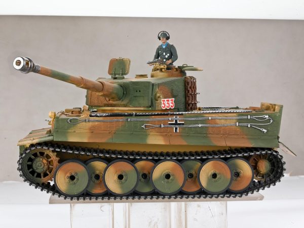 Tiger 1 Mid Version Metal Edition 1/16th Scale 2.4GHz RTR RC Tank - Image 4